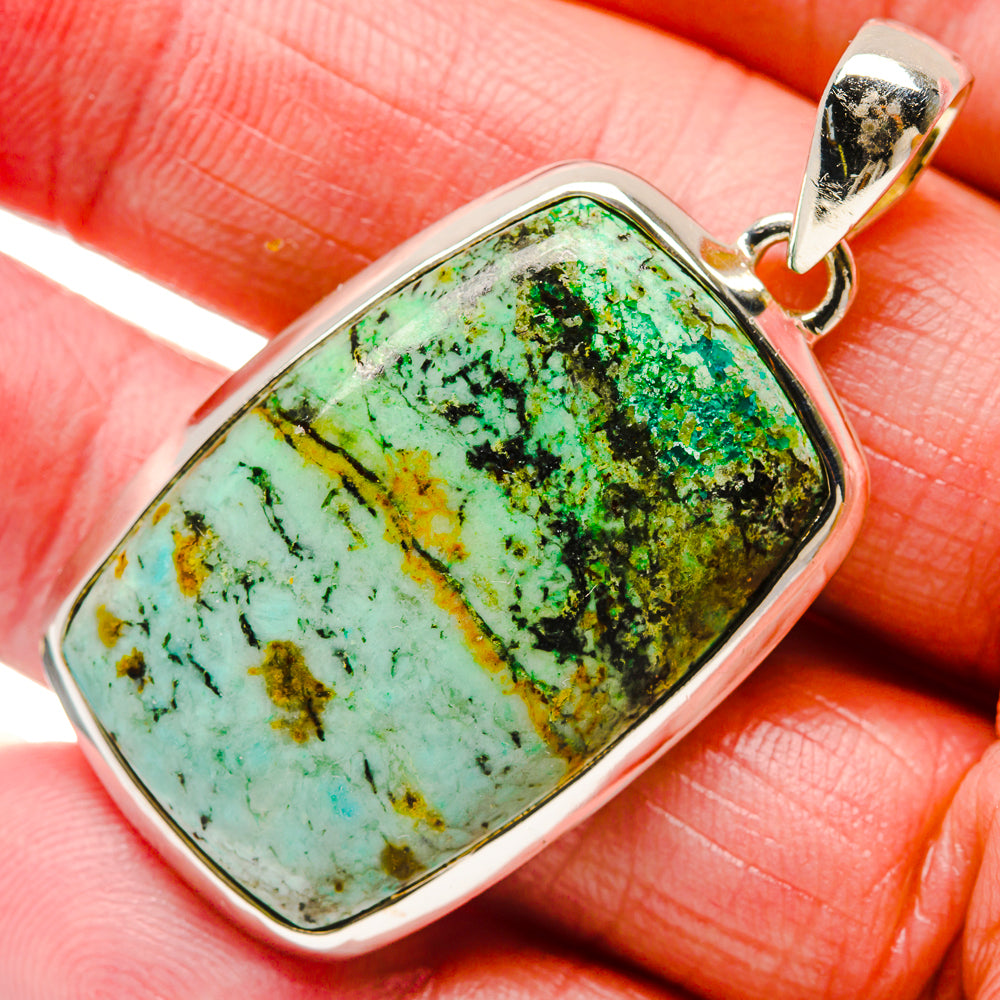 Turquoise stone pendant in 925 silver bezel, rounded rectangle with mottled green pattern
