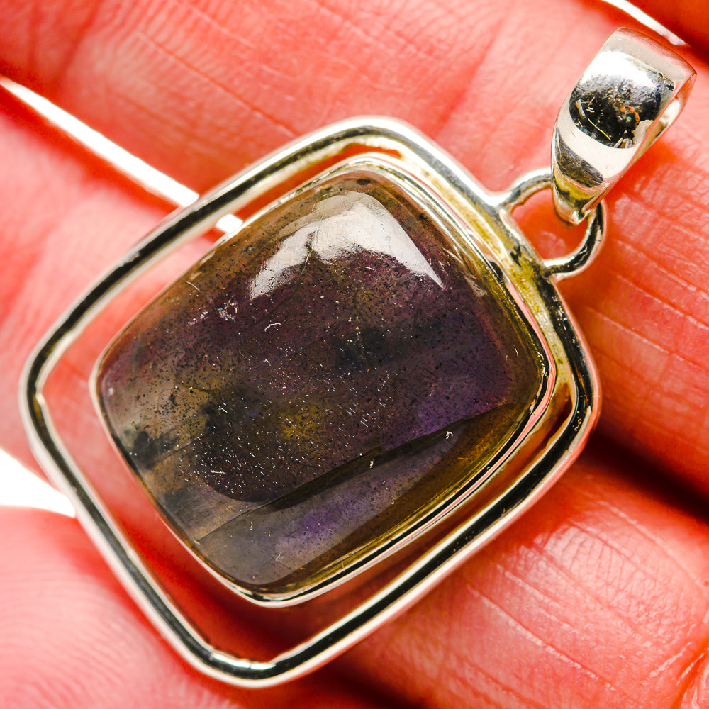 Labradorite Pendants handcrafted by Ana Silver Co - PD18288