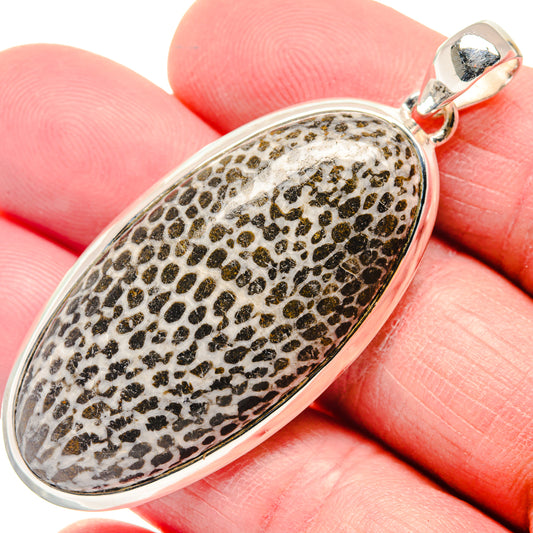 Stingray Coral Pendants handcrafted by Ana Silver Co - PD18661