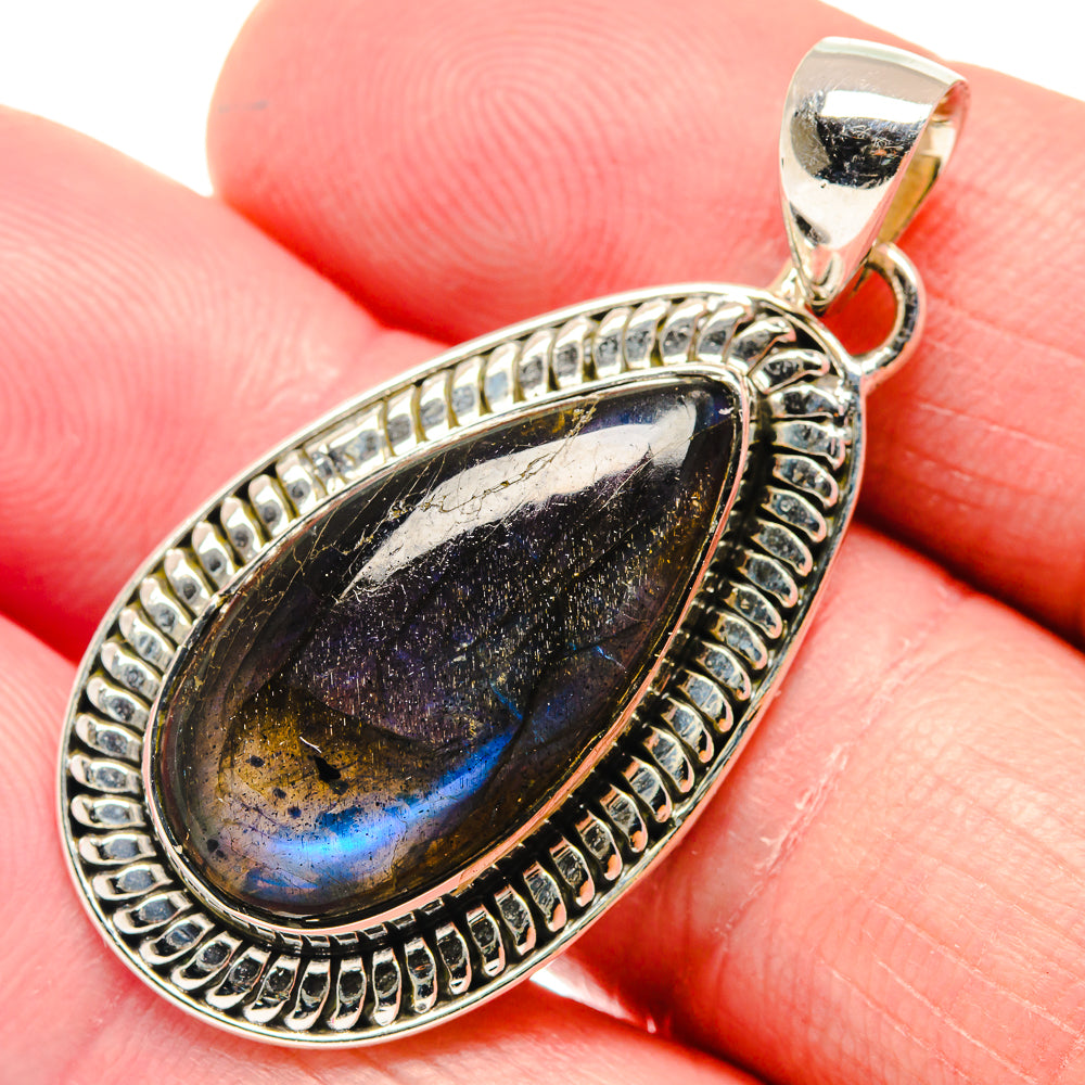 Labradorite Pendants handcrafted by Ana Silver Co - PD18728