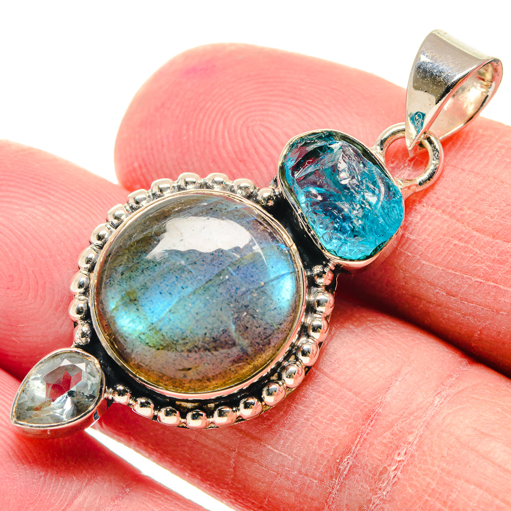 Labradorite Pendants handcrafted by Ana Silver Co - PD18880