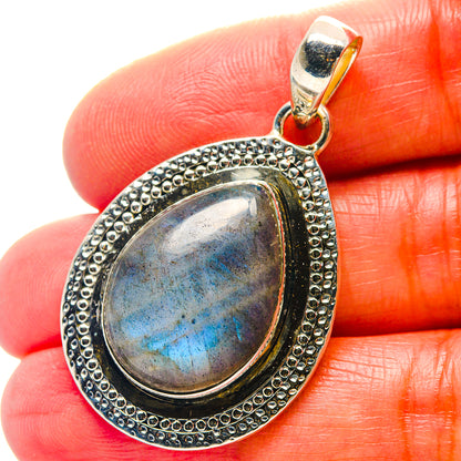 Labradorite Pendants handcrafted by Ana Silver Co - PD19027