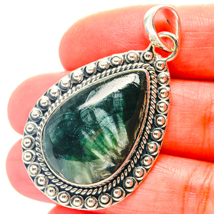 Teardrop seraphinite pendant, 925 sterling silver with ornate bezel and loop bail