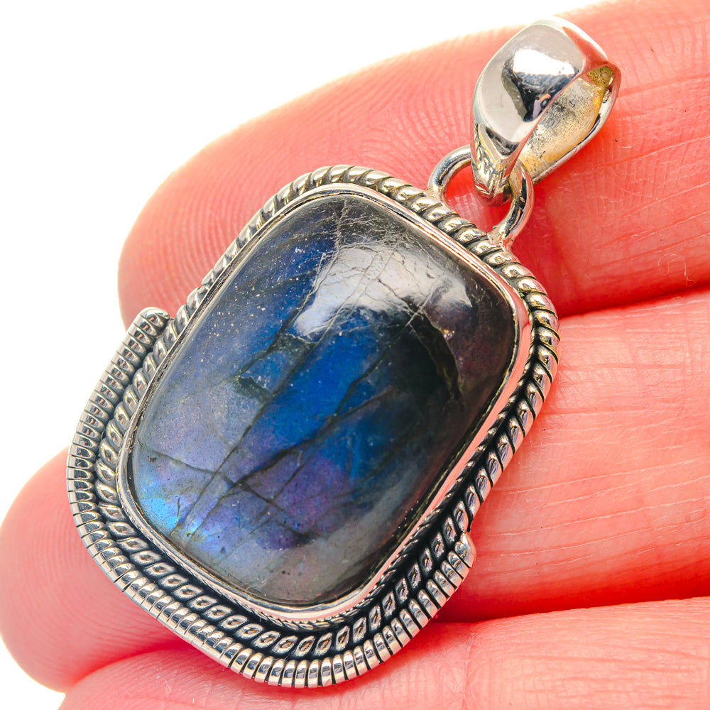 Labradorite Pendants handcrafted by Ana Silver Co - PD19333