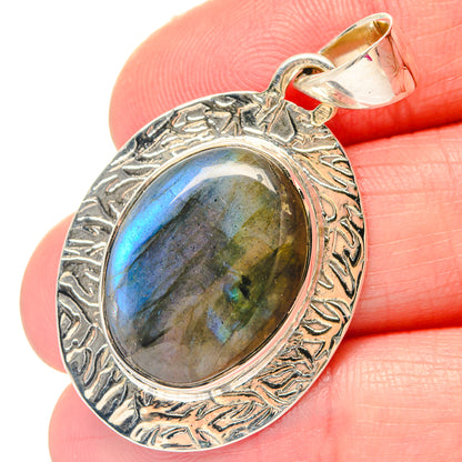 Labradorite Pendants handcrafted by Ana Silver Co - PD19705