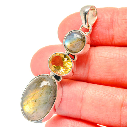 Labradorite Pendants handcrafted by Ana Silver Co - PD19754
