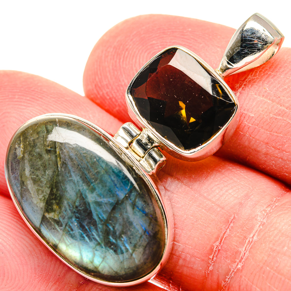 Labradorite Pendants handcrafted by Ana Silver Co - PD19910