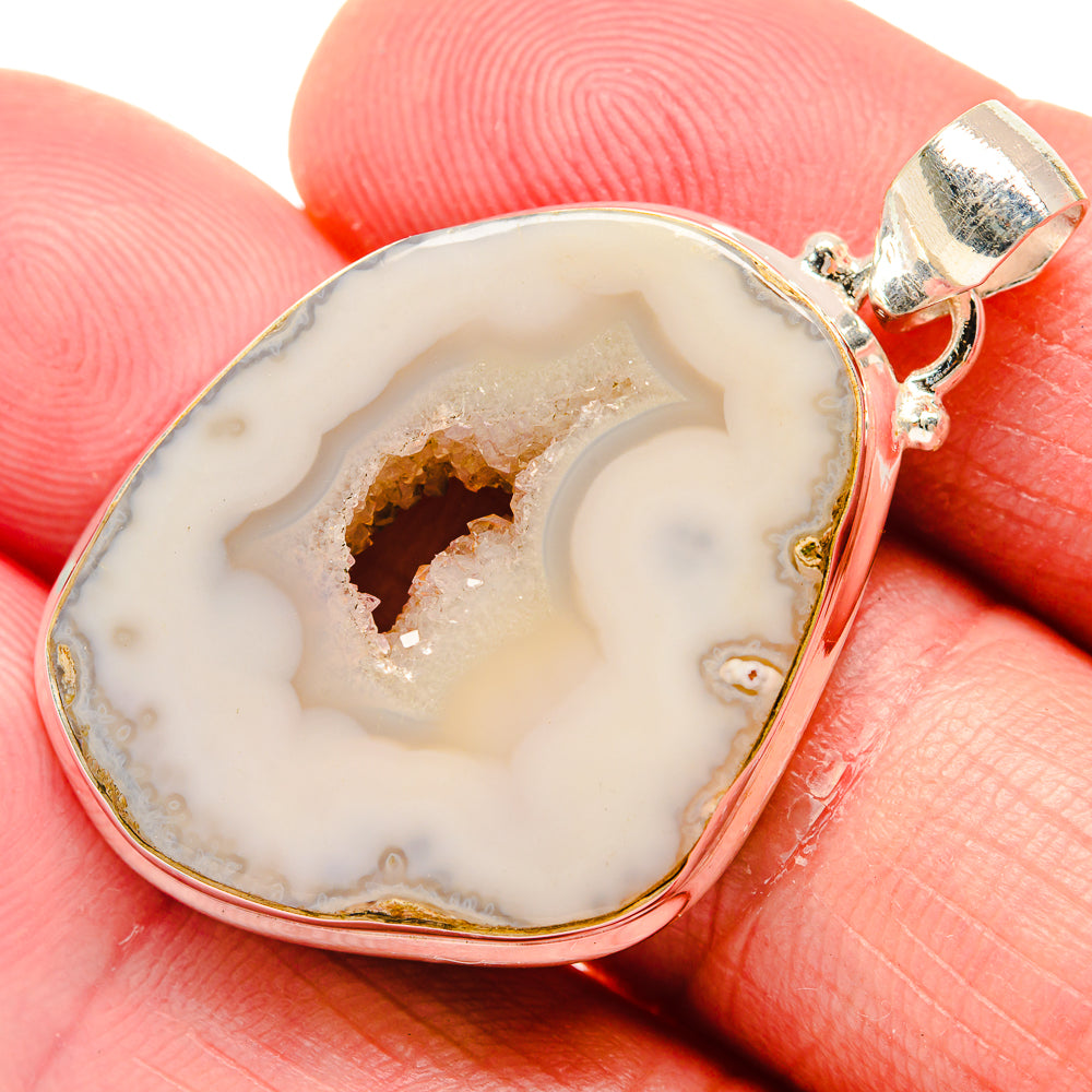 White Geode Slice Pendants handcrafted by Ana Silver Co - PD20384