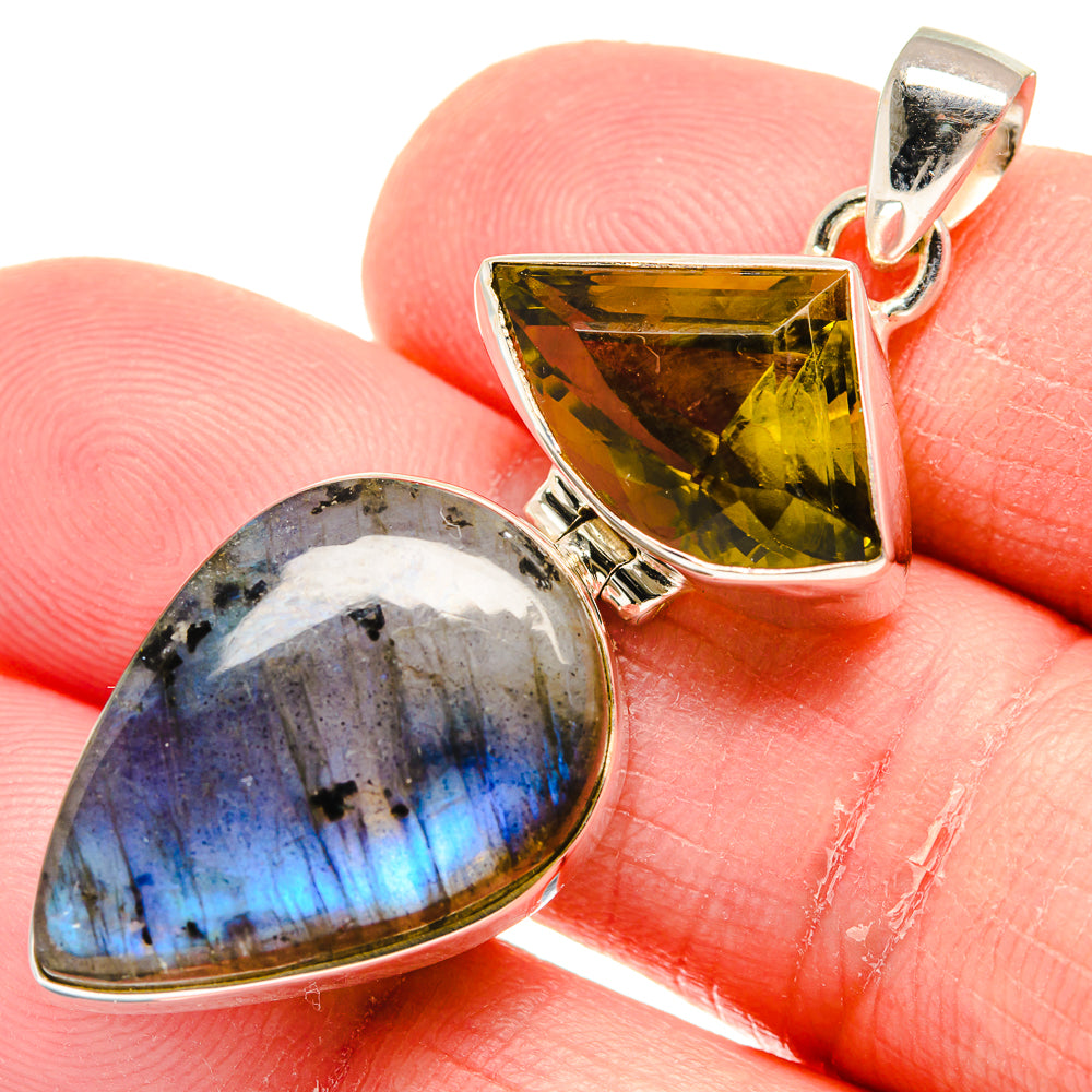 Labradorite Pendants handcrafted by Ana Silver Co - PD20558
