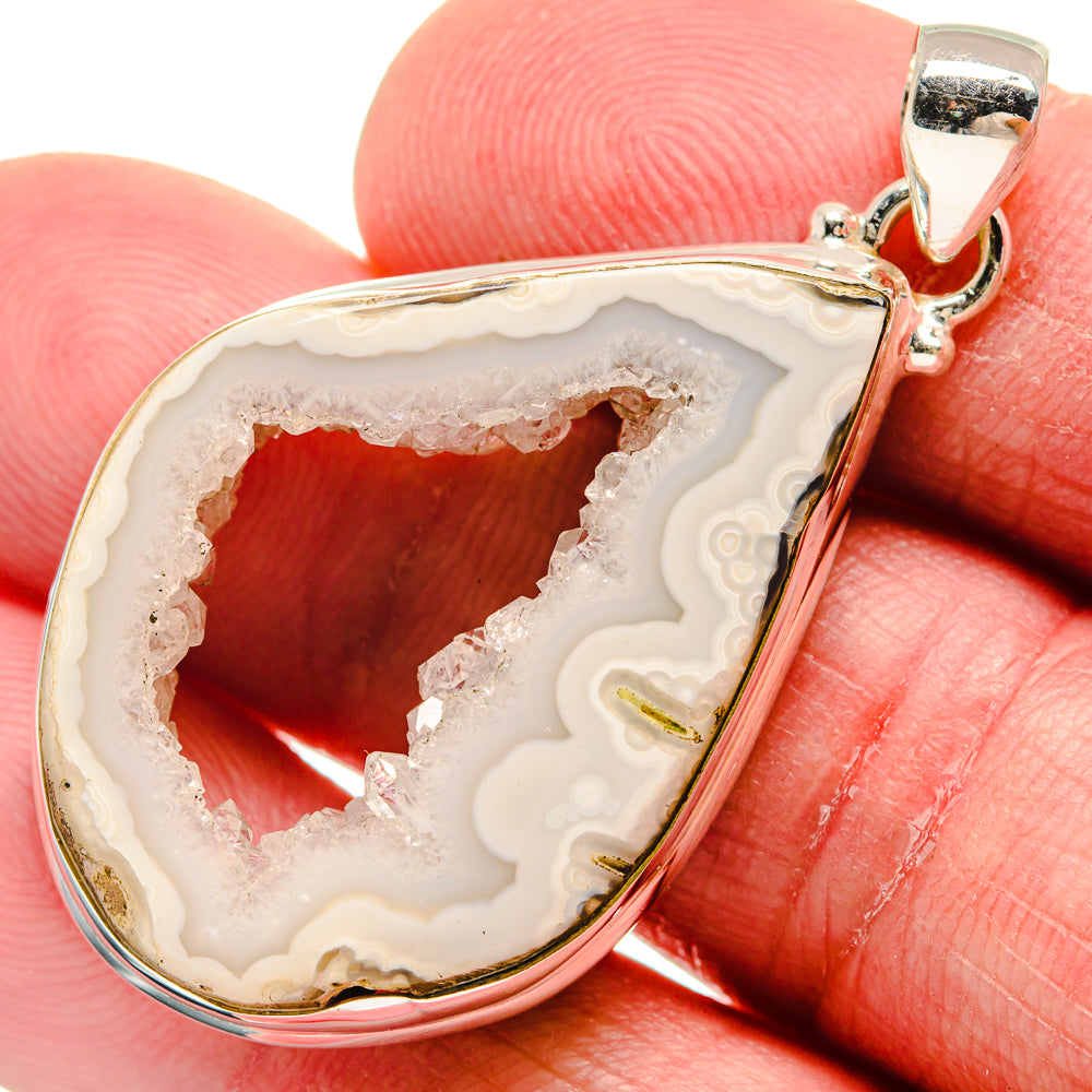 White Geode Slice Pendants handcrafted by Ana Silver Co - PD21211