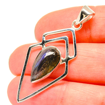 Labradorite Pendants handcrafted by Ana Silver Co - PD21437