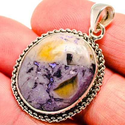 925 sterling silver oval gemstone pendant with rope bezel and side bail