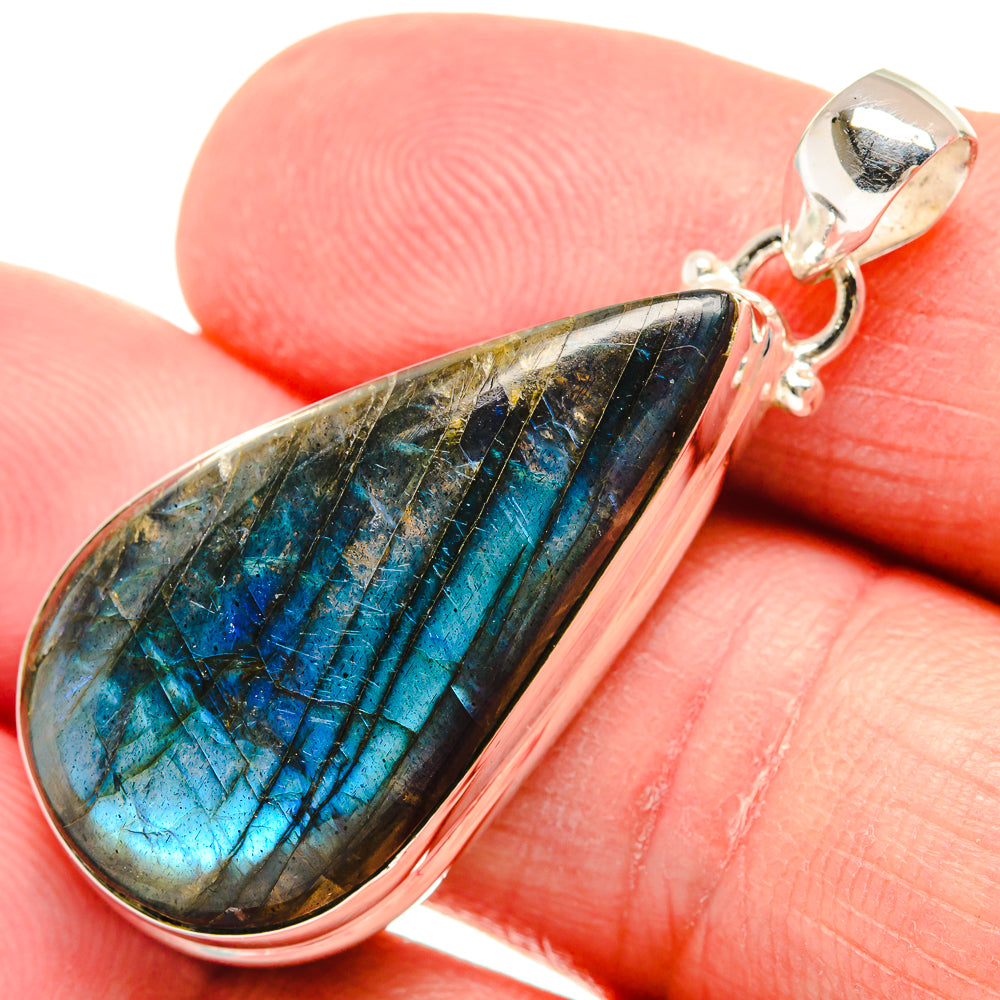 Labradorite Pendants handcrafted by Ana Silver Co - PD21937