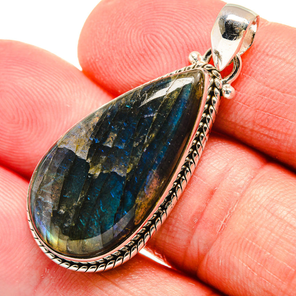 Labradorite Pendants handcrafted by Ana Silver Co - PD22015