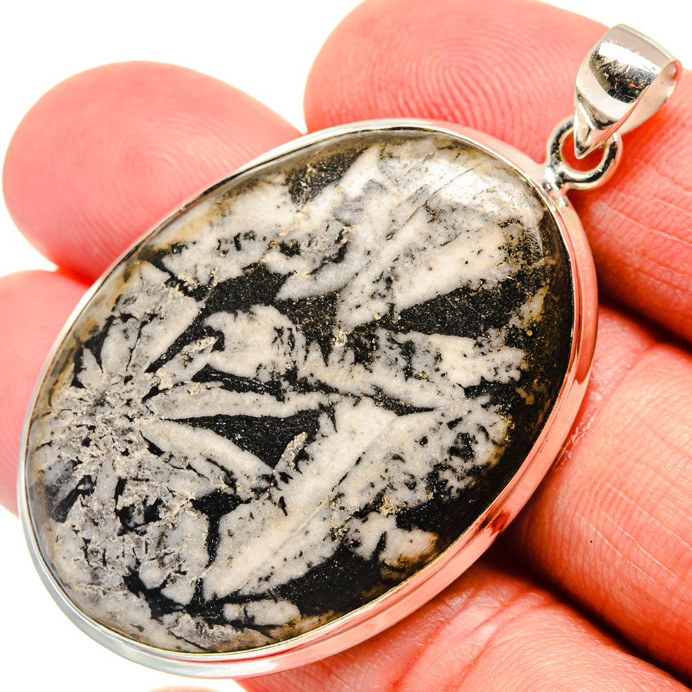 Chrysanthemum Stone Pendants handcrafted by Ana Silver Co - PD22050