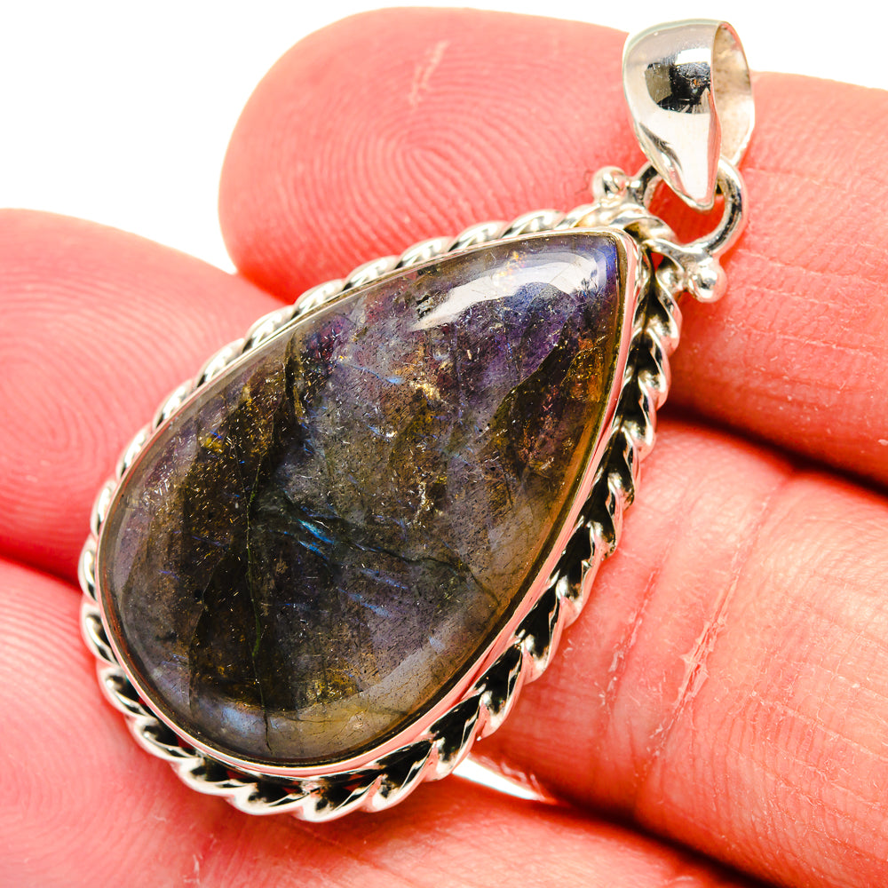 Labradorite Pendants handcrafted by Ana Silver Co - PD22157
