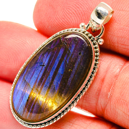 Labradorite Pendants handcrafted by Ana Silver Co - PD22608