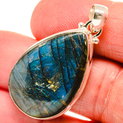 Labradorite Pendants handcrafted by Ana Silver Co - PD22613