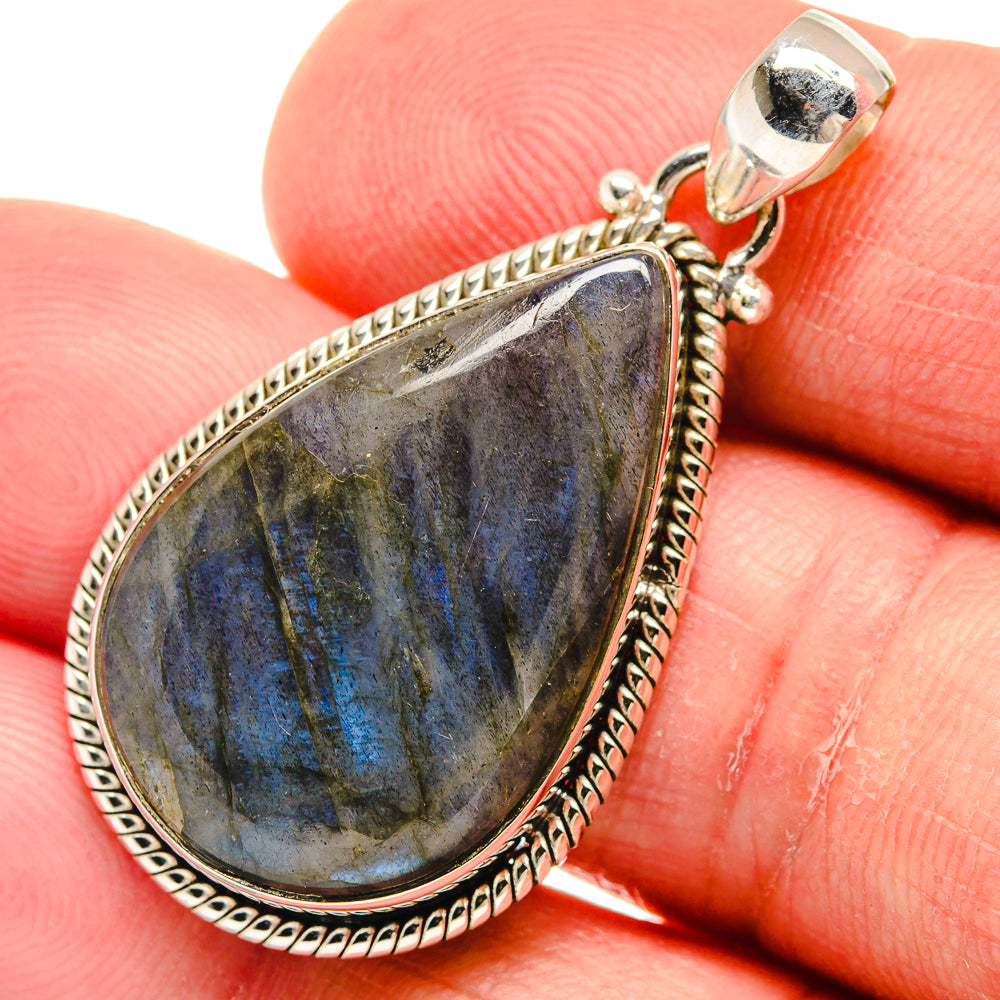 Labradorite Pendants handcrafted by Ana Silver Co - PD22901
