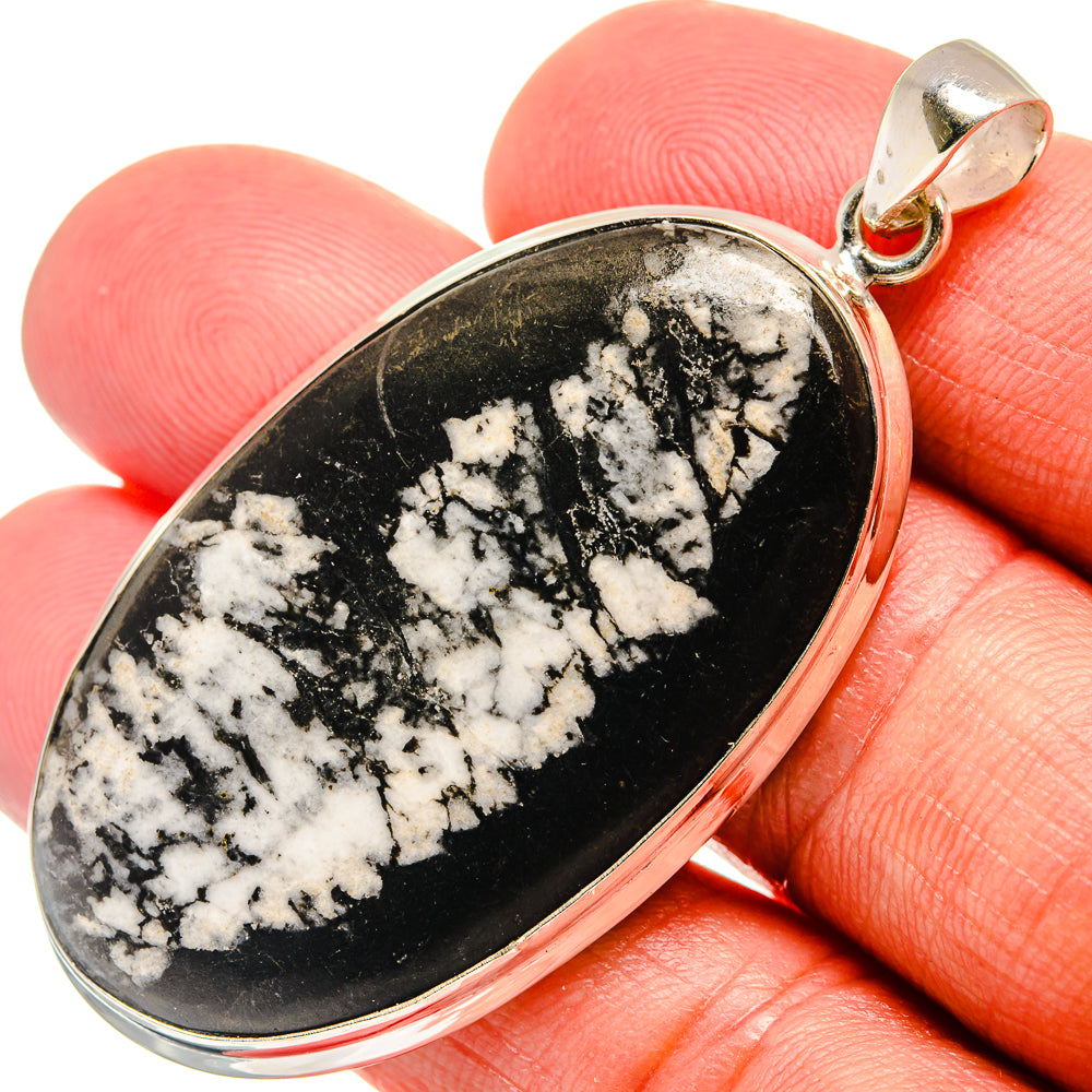 Chrysanthemum Stone Pendants handcrafted by Ana Silver Co - PD22957
