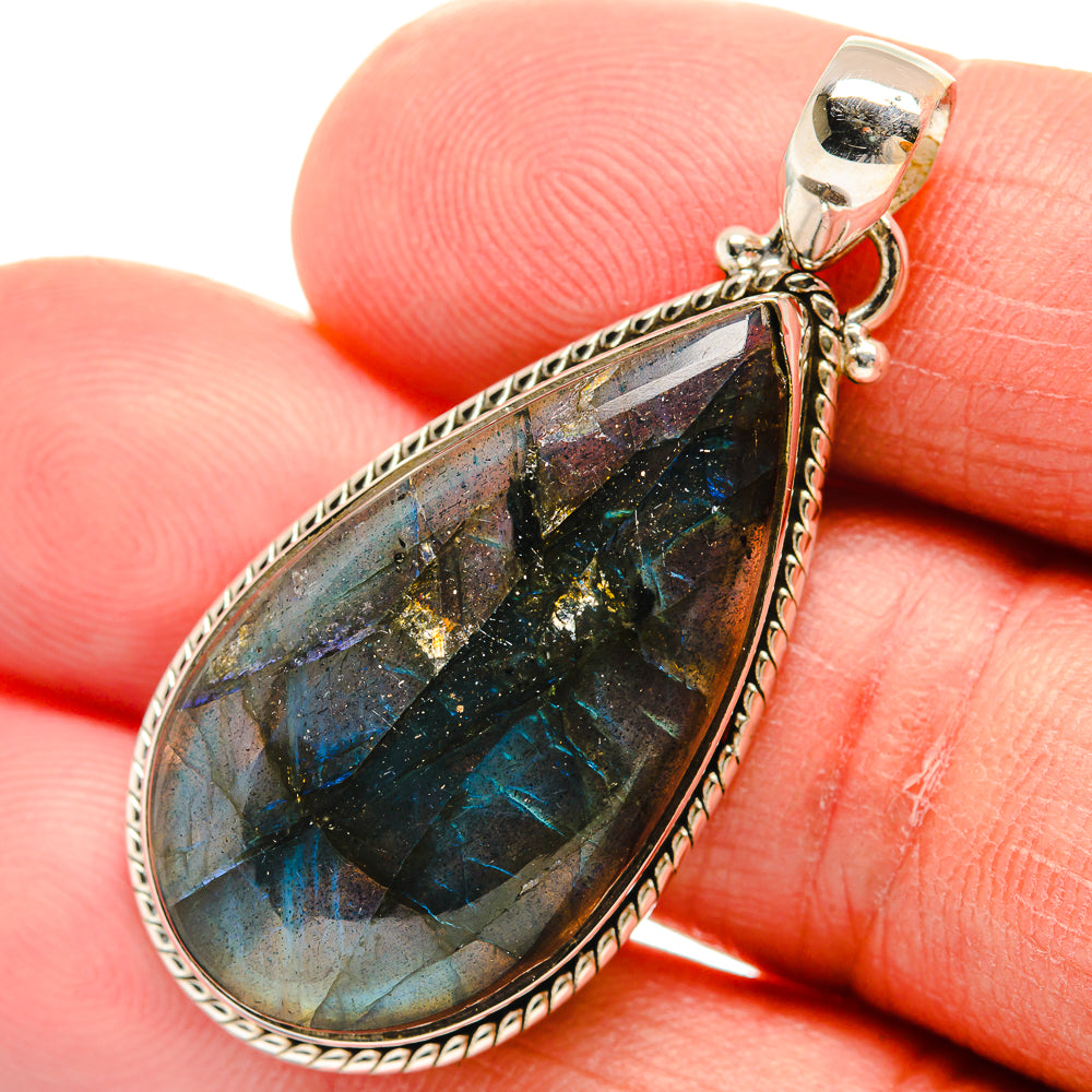 Labradorite Pendants handcrafted by Ana Silver Co - PD23137