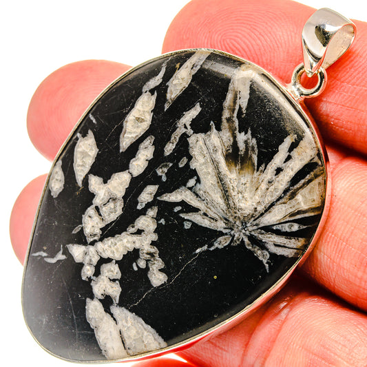 Chrysanthemum Stone Pendants handcrafted by Ana Silver Co - PD23243