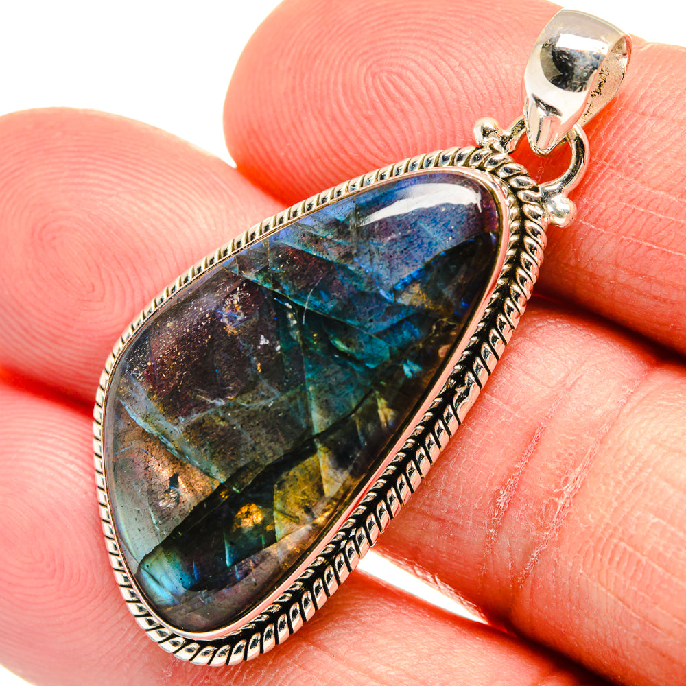 Labradorite Pendants handcrafted by Ana Silver Co - PD23319