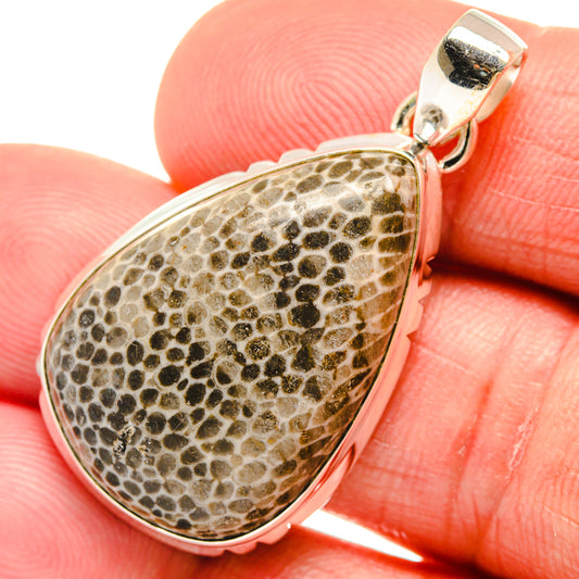 Stingray Coral Pendants handcrafted by Ana Silver Co - PD23374