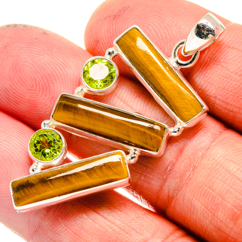 925 sterling silver pendant with tiger eye rectangles and green peridot accents