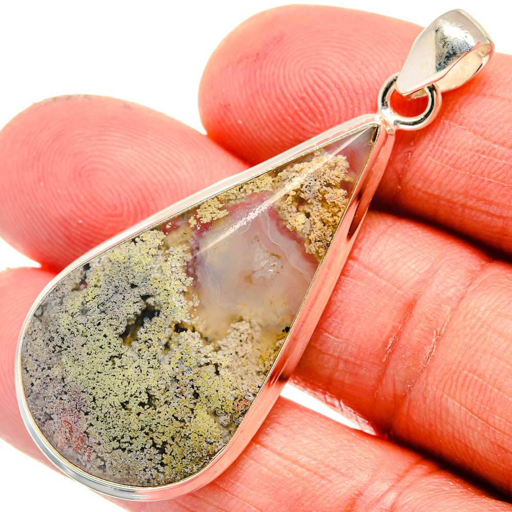925 sterling silver agate teardrop pendant close-up, gold-green and speckled quartz