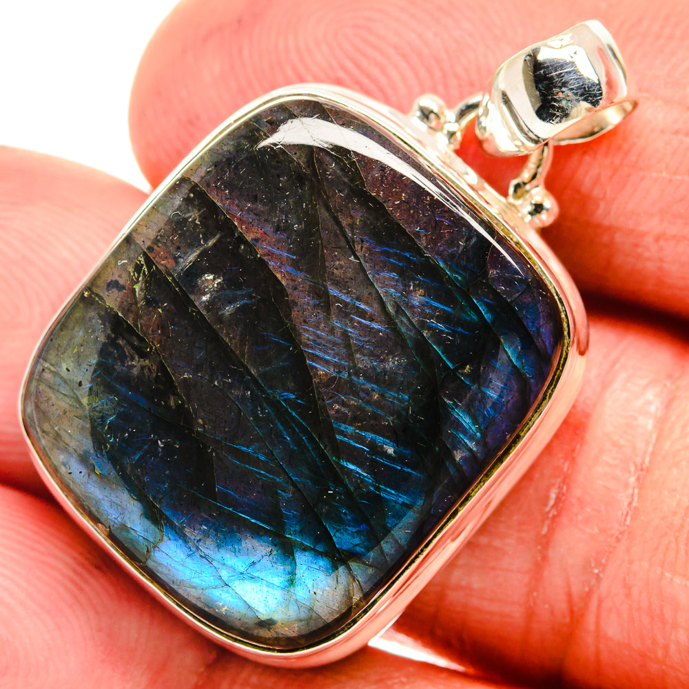 Labradorite Pendants handcrafted by Ana Silver Co - PD23572