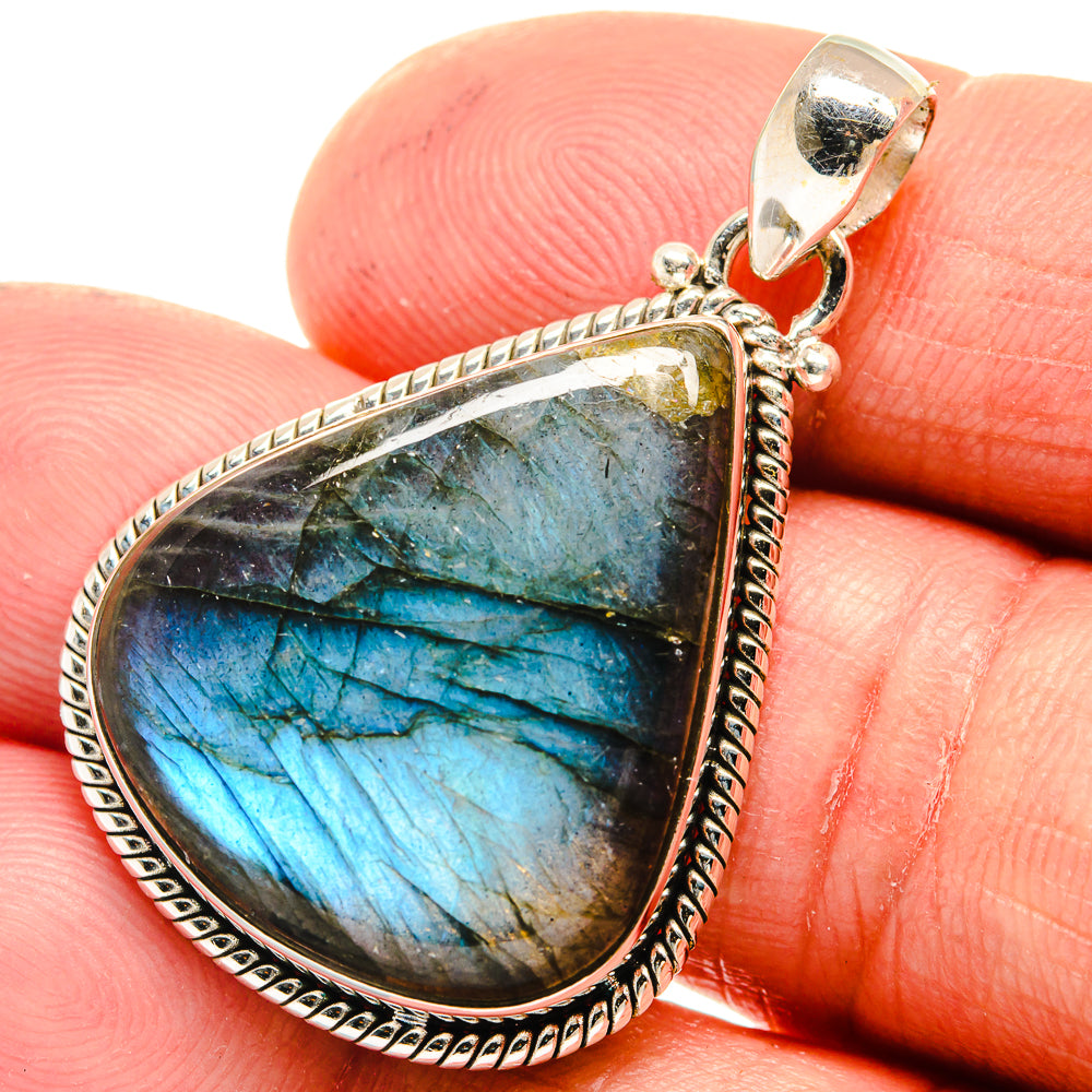 Labradorite Pendants handcrafted by Ana Silver Co - PD23573