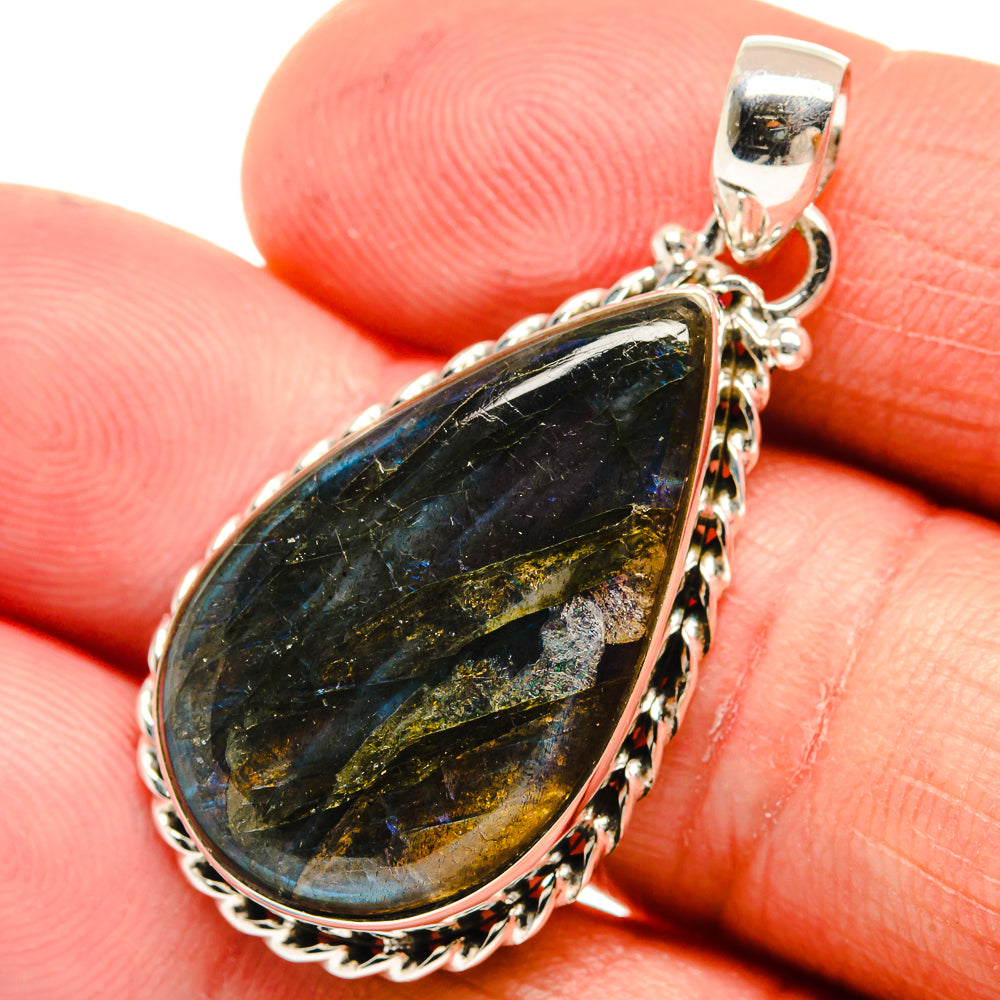 Labradorite Pendants handcrafted by Ana Silver Co - PD23575