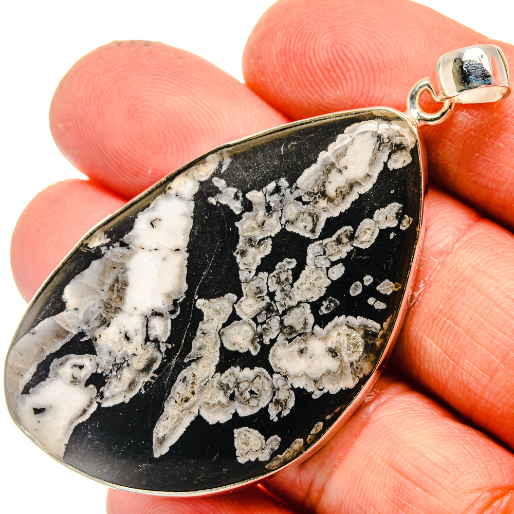 Chrysanthemum Stone Pendants handcrafted by Ana Silver Co - PD23834