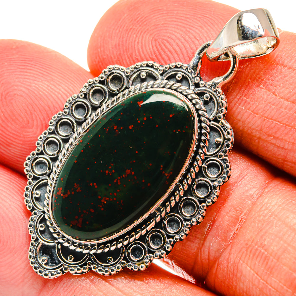Oval bloodstone pendant in 925 sterling silver, dark green stone with red flecks