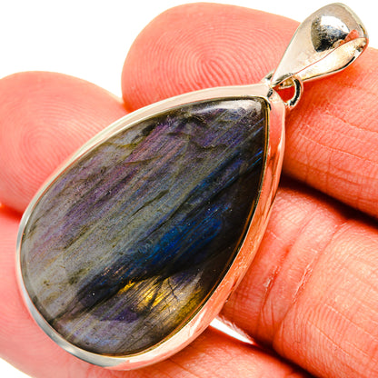 Labradorite Pendants handcrafted by Ana Silver Co - PD23954
