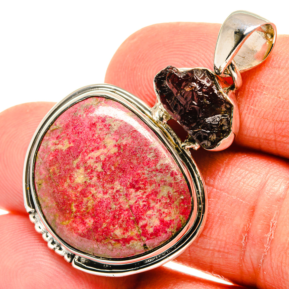 Oval red gemstone pendant, 925 sterling silver with rough garnet accent