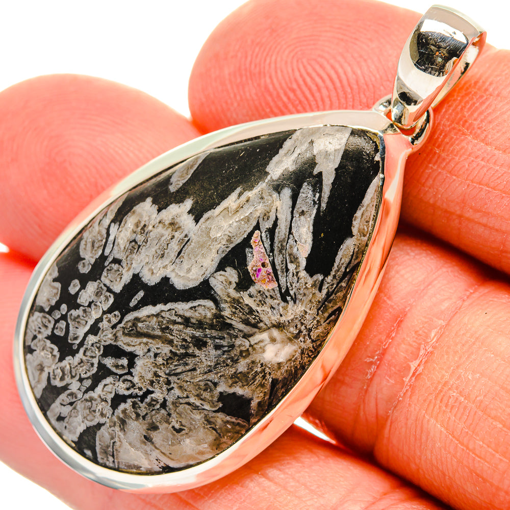 Chrysanthemum Stone Pendants handcrafted by Ana Silver Co - PD24504
