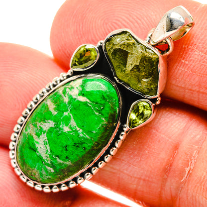 Maw Sit Sit Pendants handcrafted by Ana Silver Co - PD24627