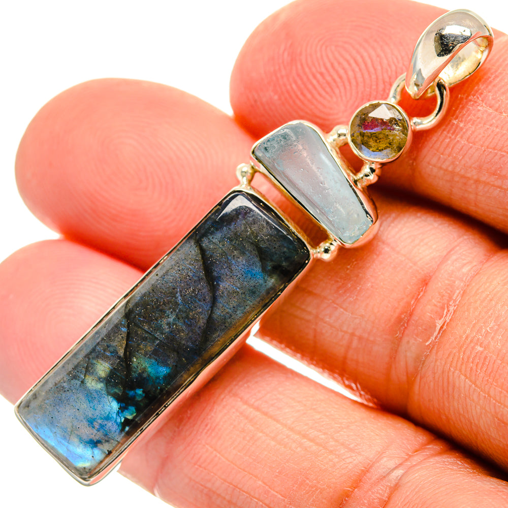 Blue labradorite and aquamarine bar pendant with 925 sterling silver bail, close-up