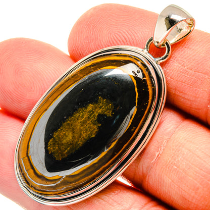 Schalenblende Pendants handcrafted by Ana Silver Co - PD24659