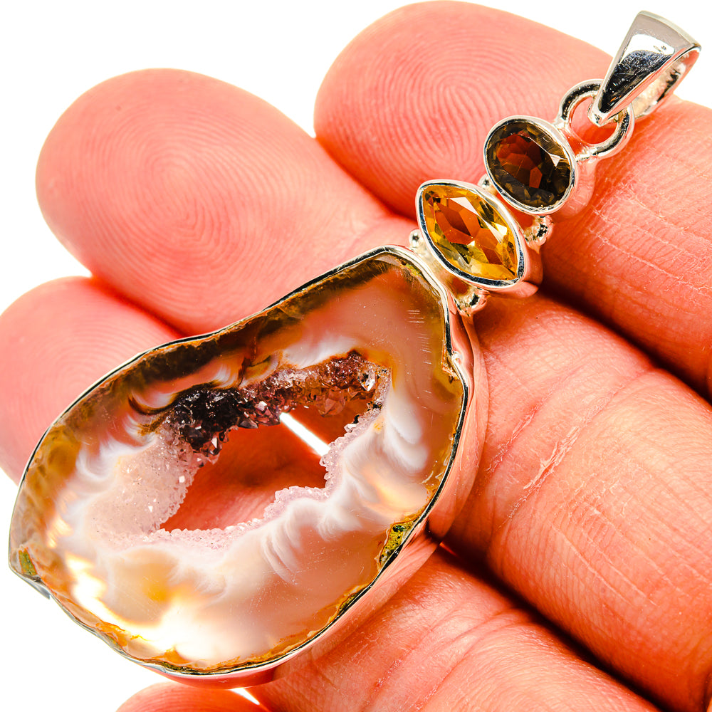 Occo Geode Pendants handcrafted by Ana Silver Co - PD24661