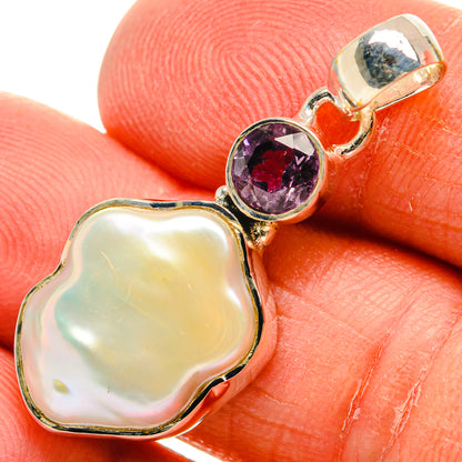 Mother Of Pearl Pendants handcrafted by Ana Silver Co - PD24744