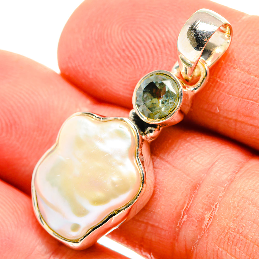 Mother Of Pearl Pendants handcrafted by Ana Silver Co - PD24745