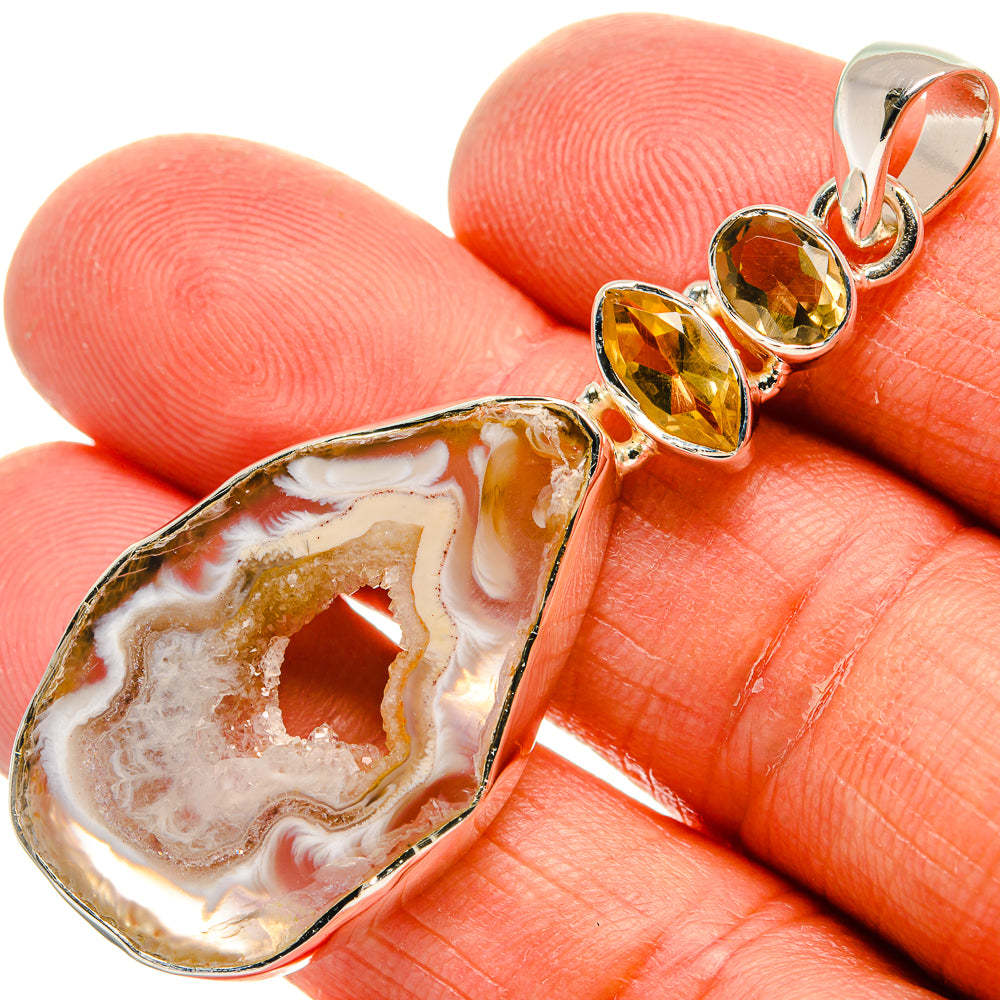 Occo Geode Pendants handcrafted by Ana Silver Co - PD24787