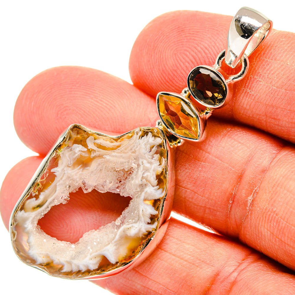 Occo Geode Pendants handcrafted by Ana Silver Co - PD25160