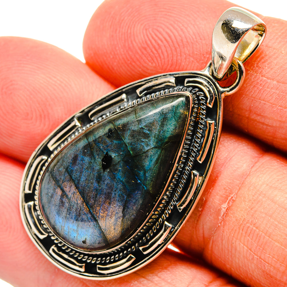 Labradorite Pendants handcrafted by Ana Silver Co - PD25203