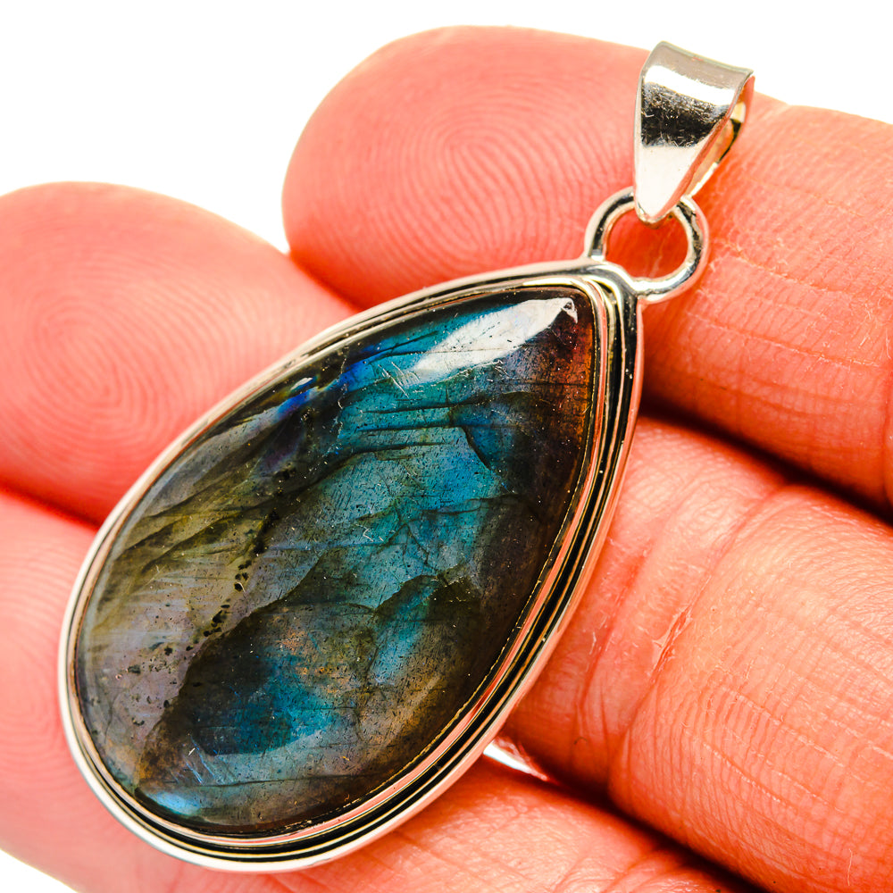 Labradorite Pendants handcrafted by Ana Silver Co - PD25382