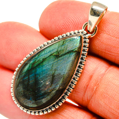 Labradorite Pendants handcrafted by Ana Silver Co - PD25384