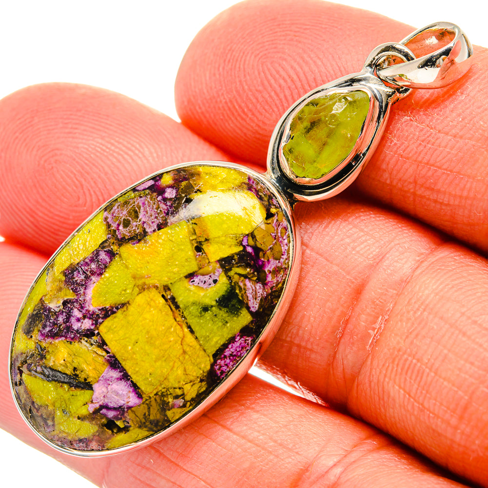 Oval peridot pendant in 925 sterling silver, yellow-green stone with purple flecks